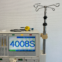Fresenius Medical Care 4008 S Hemodialysis Machine image 2